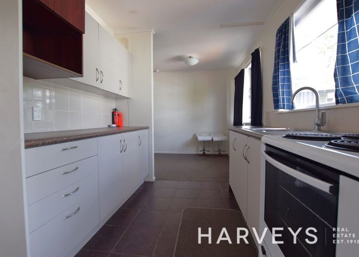  at 42 Crystal Avenue, Te Atatu South, Waitakere City, Auckland