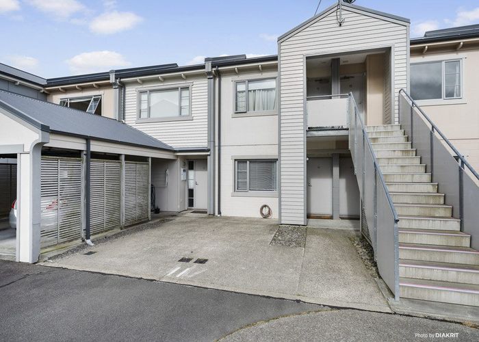  at 11/232 Middleton Road, Glenside, Wellington