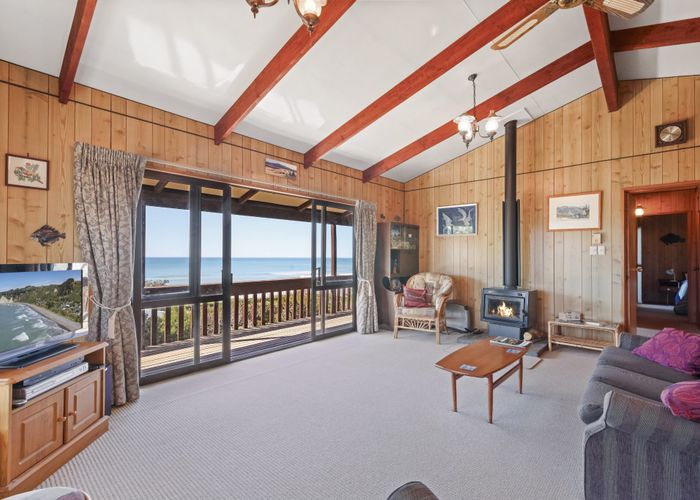  at 4 Tainui Rise, Gore Bay, Cheviot