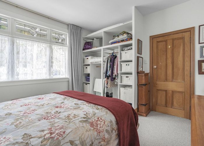  at 230 Muritai Road, Eastbourne, Lower Hutt