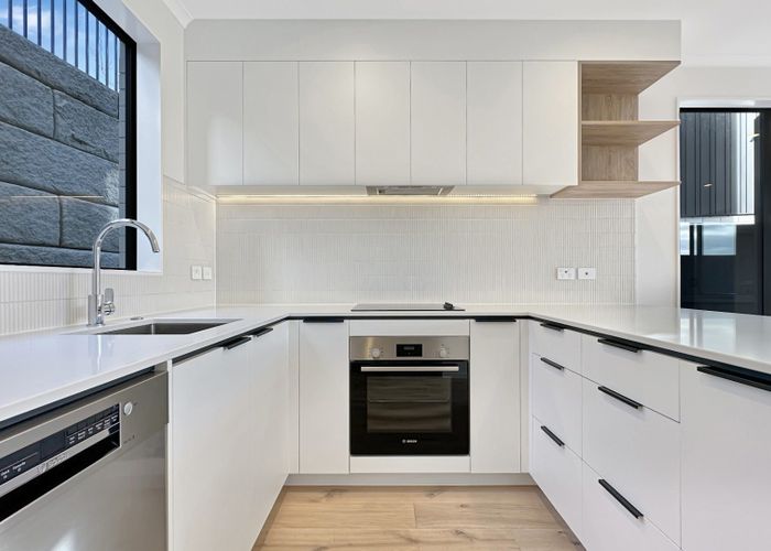  at 12 Pump House Lane, Three Kings, Auckland City, Auckland