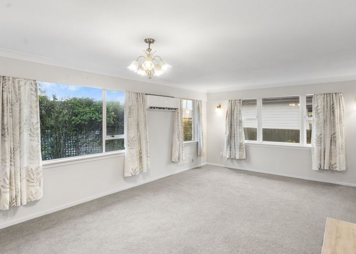  at 1/14 Farquhars Road, Redwood, Christchurch City, Canterbury