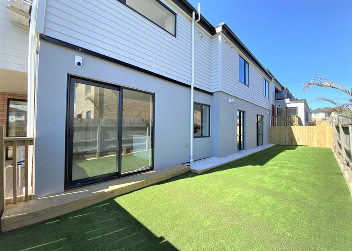  at 6/7 Stamford Park Road, Mount Roskill, Auckland City, Auckland