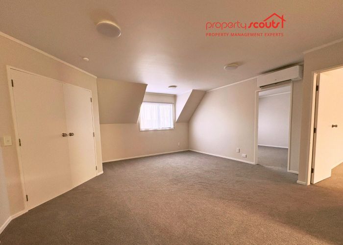  at 33A Kinloch Place, Papakowhai, Porirua, Wellington