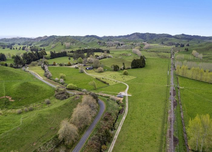  at 924 Mohakau Road, Stratford East, Stratford, Taranaki