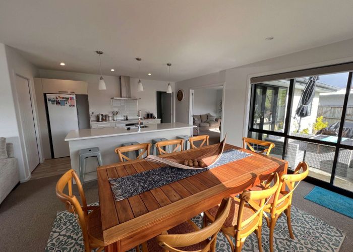  at 14 Pakanga Grove, Pyes Pa, Tauranga, Bay Of Plenty