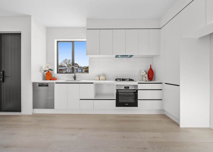  at 13A Blanche Way, Half Moon Bay, Manukau City, Auckland