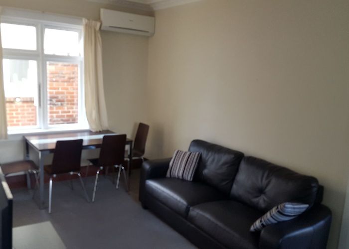  at 2/25 London Street, City Centre, Dunedin, Otago