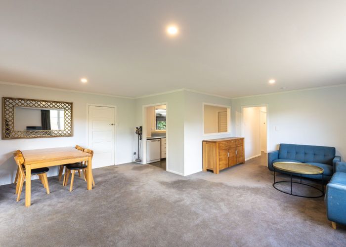  at 822 Motukawa Road, Inglewood