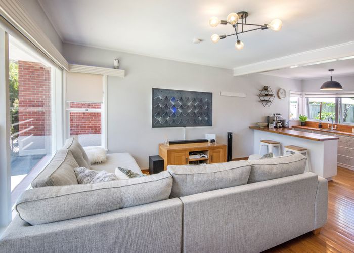  at 2/36 Harley Close, Hauraki, North Shore City, Auckland