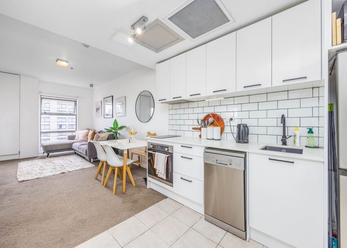  at 612/188 Hobson Street, Auckland Central, Auckland