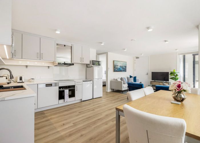  at 1/12 Argo Drive, Half Moon Bay, Manukau City, Auckland
