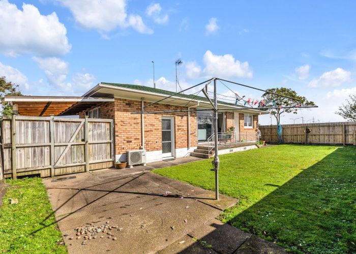  at 2/90 Pakuranga Road, Pakuranga, Manukau City, Auckland