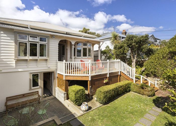  at 33 McKinley Crescent, Brooklyn, Wellington, Wellington