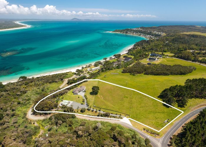  at 6 Gillies Road, Karikari Peninsula, Far North, Northland