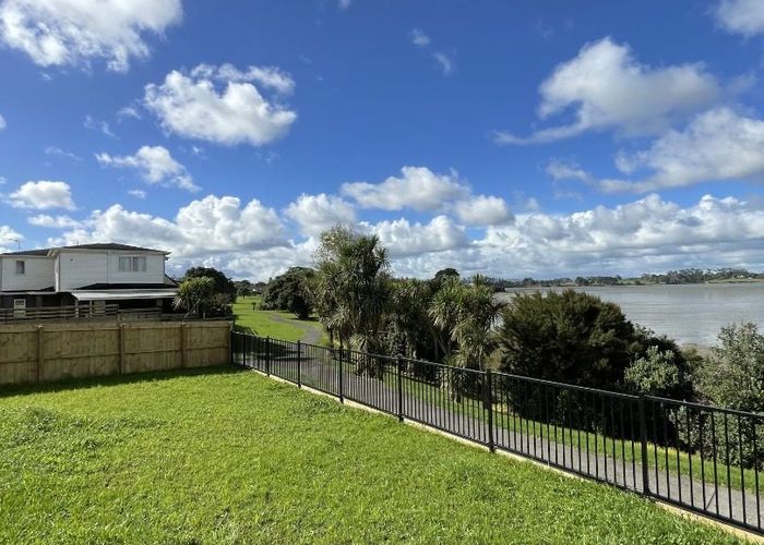  at 46 Sunningdale Street, Wattle Downs, Manukau City, Auckland