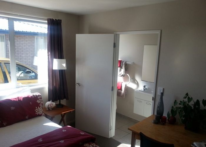  at 4/15 Kyle Street, Riccarton, Christchurch City, Canterbury