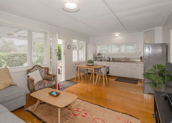  at 4 Riverview Road, Cooks Beach, Whitianga