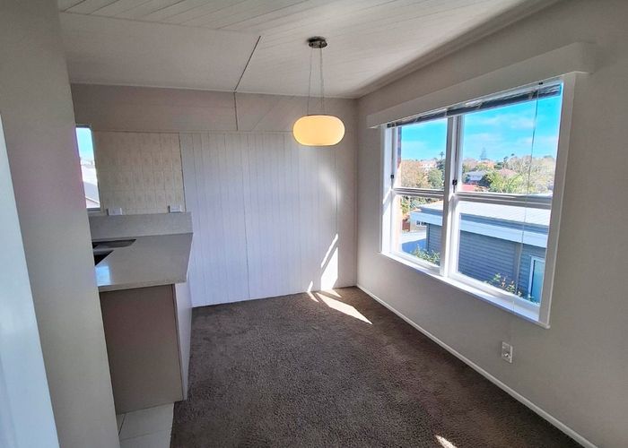  at 131E Selwyn Ave, Mission Bay, Auckland City, Auckland