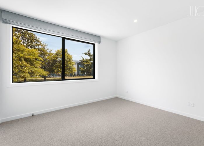  at 32 Woods Crescent, Cromwell