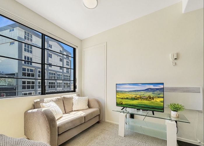  at 203A/3 Roxburgh Street, Mount Victoria, Wellington, Wellington
