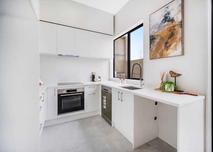  at 2/19 Kotahi Road, Mount Wellington, Auckland City, Auckland