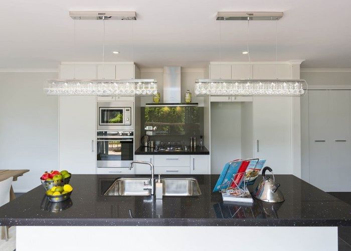 at 20 Lime Grove, Maungaraki, Lower Hutt, Wellington