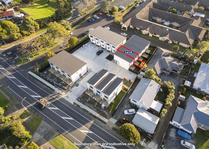  at 6/101 Botany Road, Botany Downs, Manukau City, Auckland