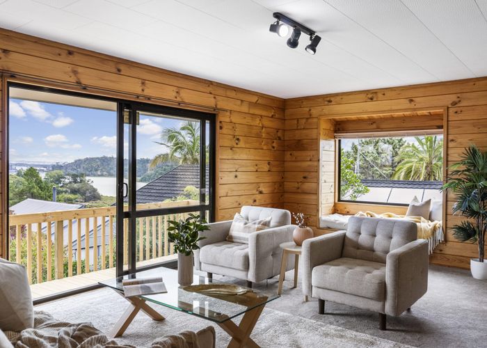  at 2/66 Pemberton Avenue, Bayview, Auckland