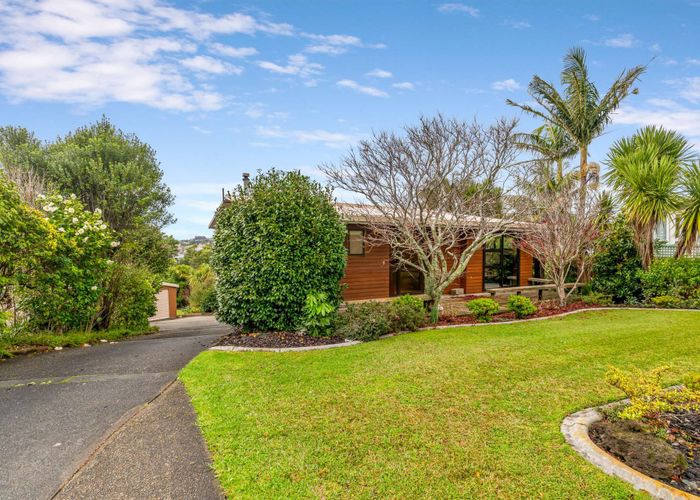  at 50 John Dee Crescent, Red Beach, Red Beach
