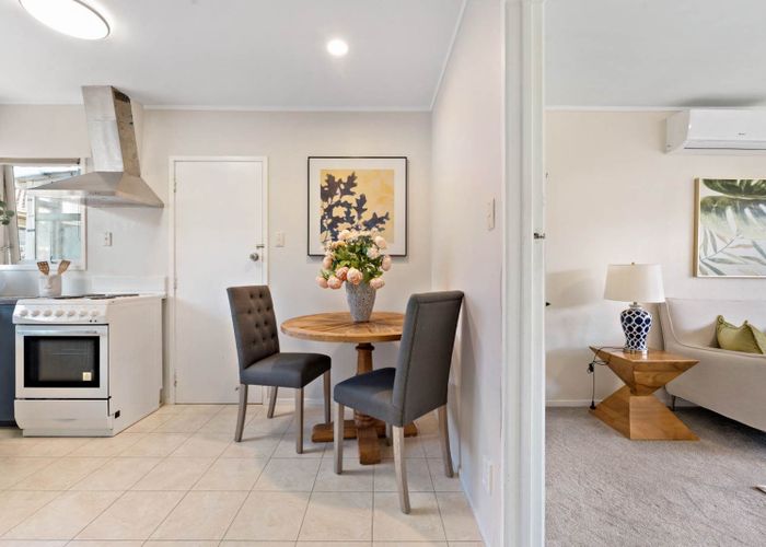  at 4/40 Turama Road, Royal Oak, Auckland City, Auckland