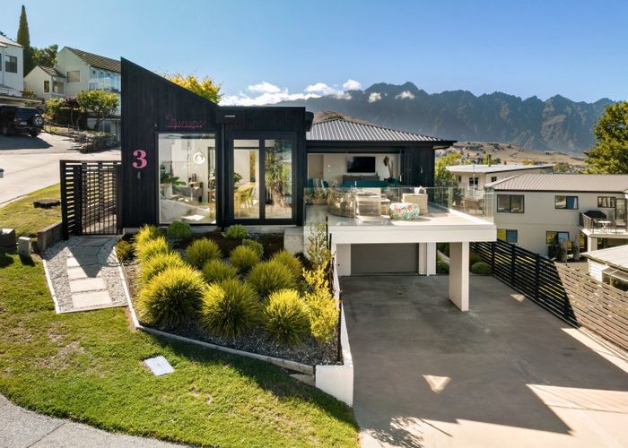 at 3 Panorama Place, Queenstown, Queenstown