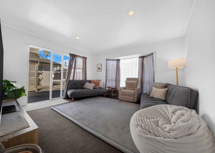  at 3/27 Halsey Road, Manurewa, Manukau City, Auckland
