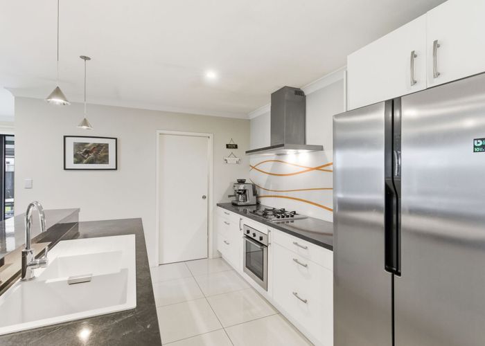  at 40 Parklea Avenue, Halswell, Christchurch City, Canterbury