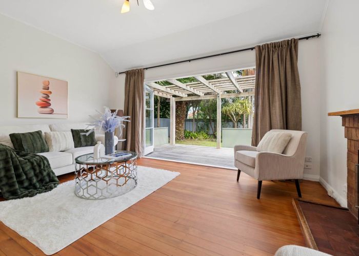  at 33 Eldon Road, Mount Eden, Auckland City, Auckland