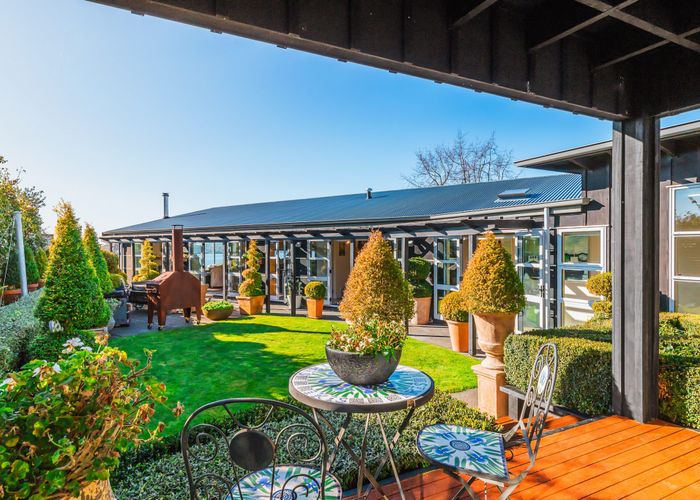  at 714 Acacia Bay Road, Acacia Bay, Taupo, Waikato