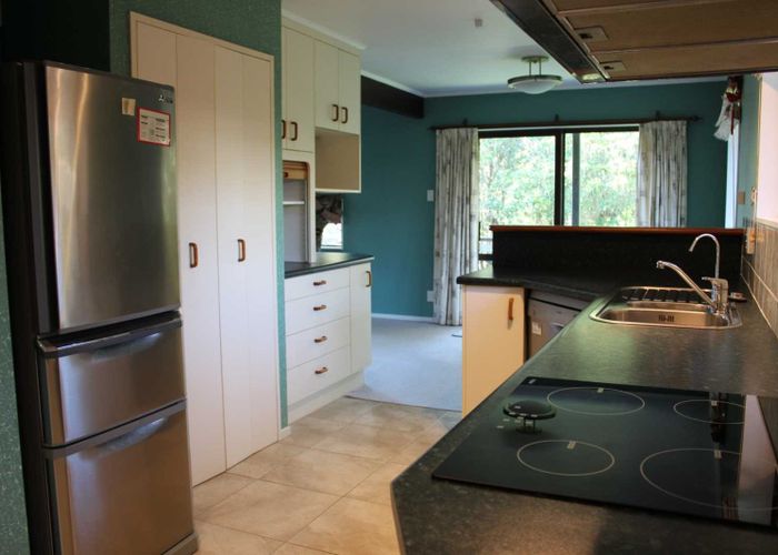  at 26 Springdale Grove, Fitzherbert, Palmerston North, Manawatu / Whanganui