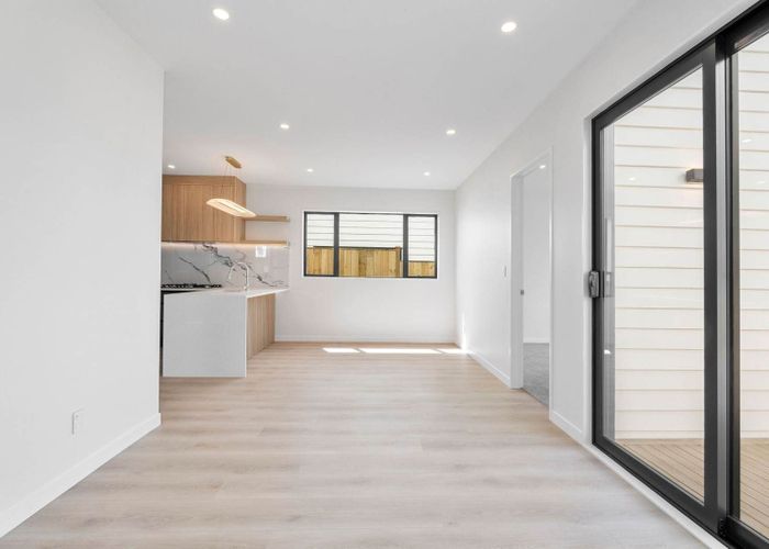  at Lot 3/16 Madison Place, Forrest Hill, North Shore City, Auckland