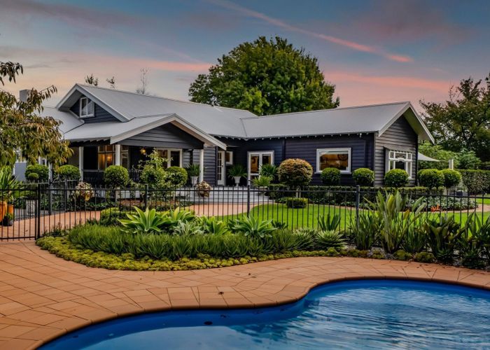  at 500 Richmond Road, Lepperton, New Plymouth, Taranaki