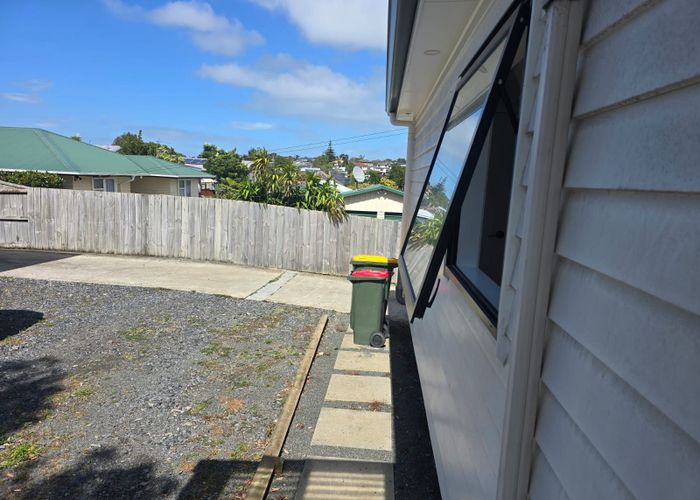  at 10B Whitmore Road, Mount Roskill, Auckland City, Auckland