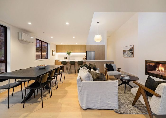  at 11B William Rees Place, Kelvin Heights, Queenstown-Lakes, Otago