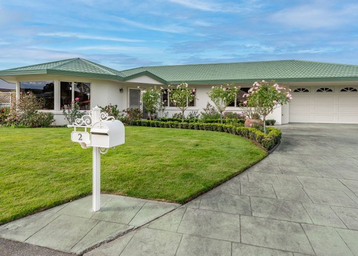  at 2 Lowndes Place, Taradale, Napier, Hawke's Bay
