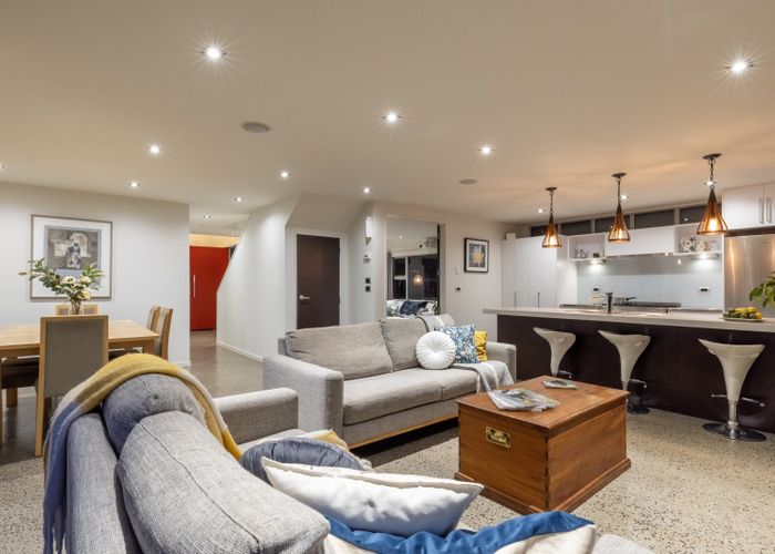  at 21 Metzenthin Close, Raumati South, Kapiti Coast, Wellington