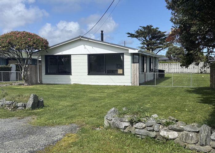  at 4 Ward Street, Cobden, Grey, West Coast