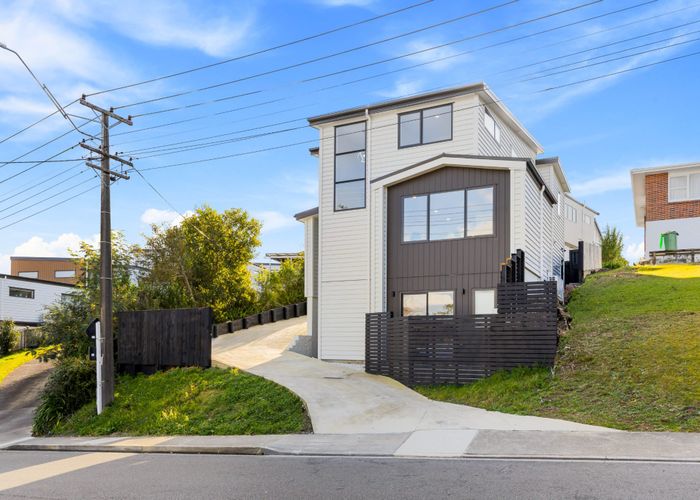  at 68 Sunnynook Road, Sunnynook, North Shore City, Auckland