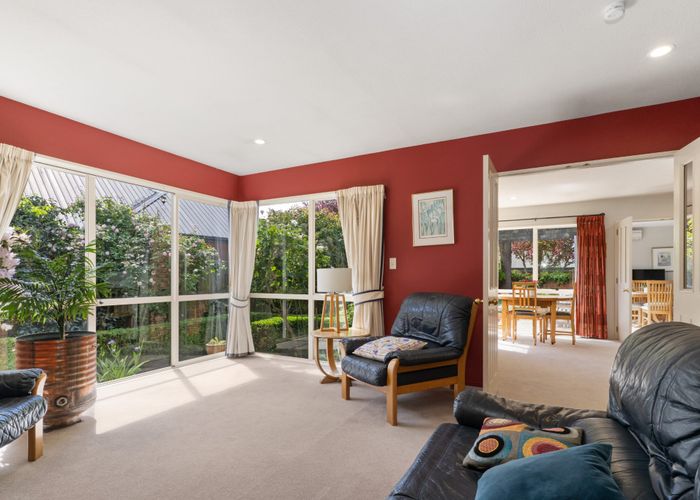  at 28 Berkshire Drive, Avonhead, Christchurch City, Canterbury