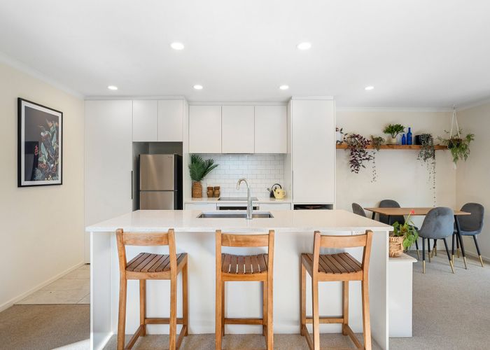  at 5/61 The Avenue, Albany, North Shore City, Auckland