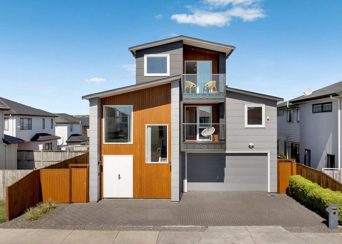  at 61 Donegal Park Drive, Flat Bush, Auckland