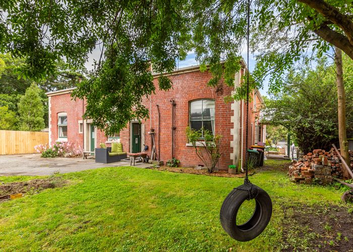  at 59 Ford Road, Opawa, Christchurch