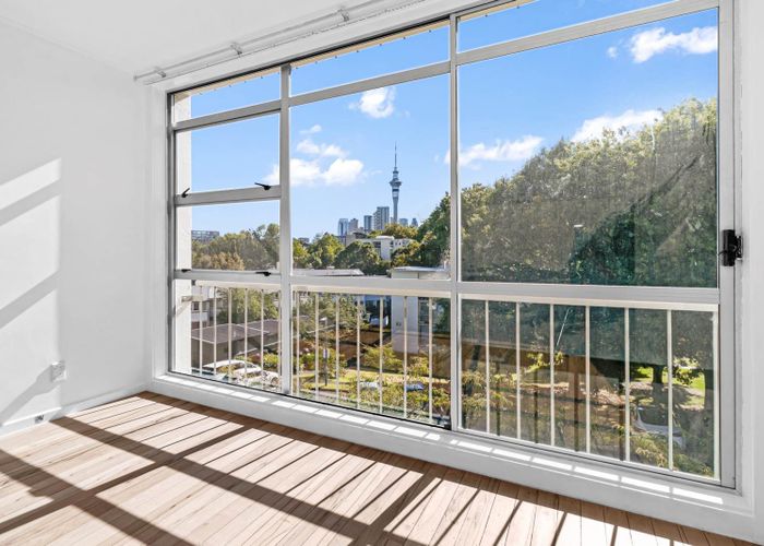  at 10/85 Beresford Street, Freemans Bay, Auckland City, Auckland